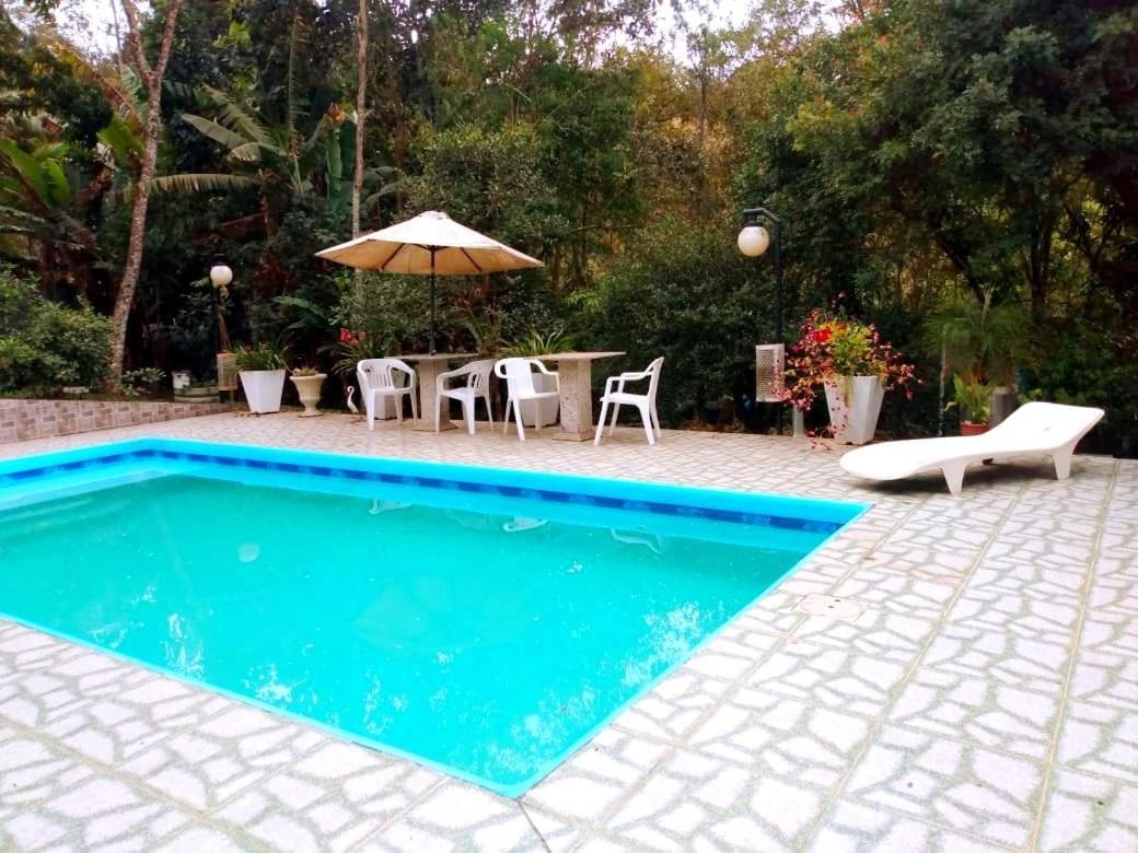 Villa Chacara De Temporada - Mairiporã Extérieur photo